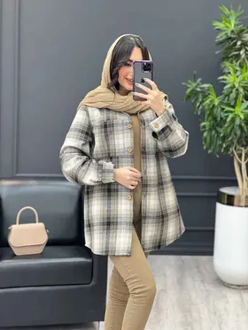شکت چهارخونه جلو دکمه