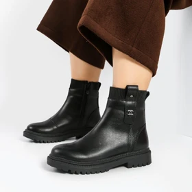 بوت و نیم بوت زنانه و دخترانه مدل بغل زیپ رنگ مشکی کد M762