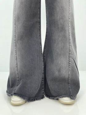 شلوار جین زنانه شافل