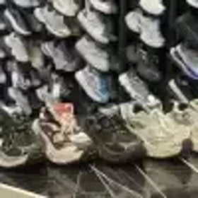 کفش کتانی BALENCIAGA 10XL مشکی آبی