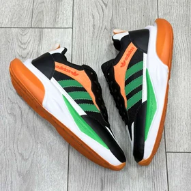 کفش و کتانی مردانه مدل آدیداس ADIDAS رنگ مشکی فسفری