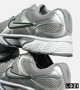 کفش کتانی مردانه و زنانه طوسی سفید نایک NIKE v5 RNR مدل 7323