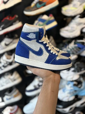 کتانی جردن ساق‌دار نگین‌دارآبی