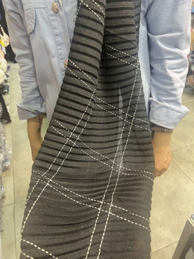 شال مشکی زارا