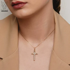 پلاک صلیب نگین‌دار ژوپینگ