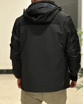 کاپشن گورتکس