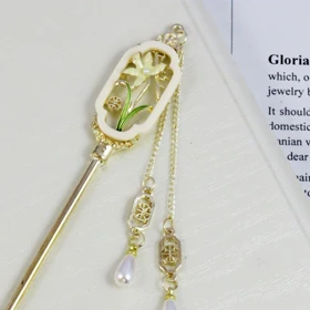 گیره مو زنانه مدل کانزاشی شکوفه آویز دار کد 3161