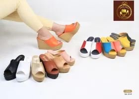صندل و روفرشی تمام طبی لژدار زنانه 559-9