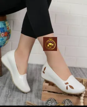 کفش لژدار و لژ مخفی زنانه طبی نسترن برگی