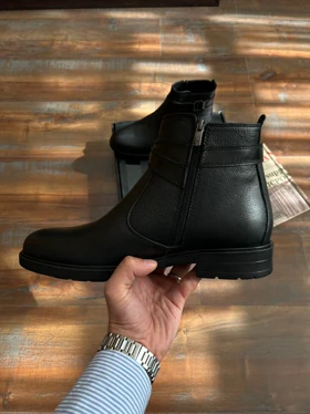 بوت چرم طبیعی سگک دار مشکی sho159