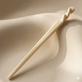 کانزاشی مو زنانه رزینی شیری مینیمال لوکس مدل آیرا