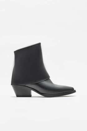 بوت و نیم بوت زنانه اله elle