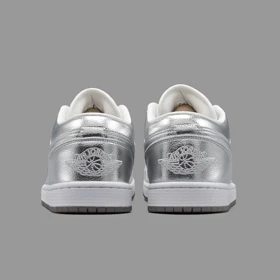 نایکی جردن 1 نقره ای ساق کوتاه Nike Air Jordan 1 Low OG Metallic Silver