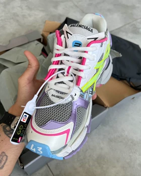 کتانی BALENCIAGA RUNNER هفت رنگ