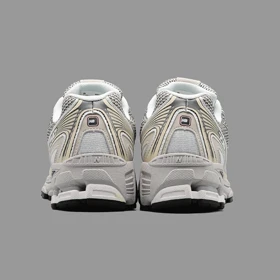 نیوبالانس 740 نقره ای بژ New Balane 740 Silver Beige