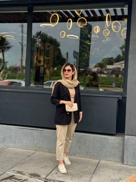 مانتو کتی رها