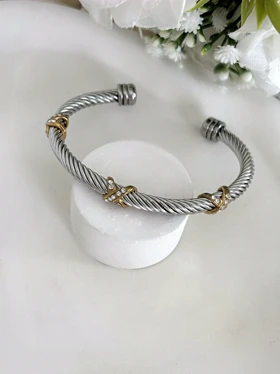 دستبند زنانه سیلور طلایی ضربدری 944