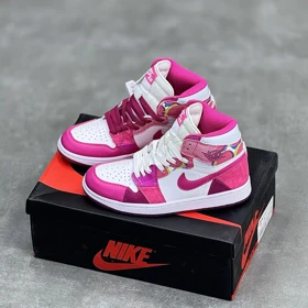 کفش نایک ایر جردن وان ساق‌دار صورتی شاد Nike Air Jordan 1 High Happy Pink