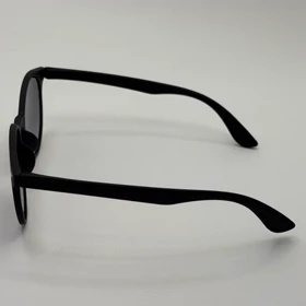 عینک آفتابی تمام مشکی