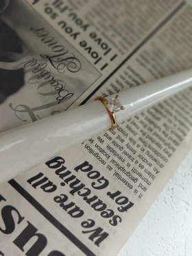 انگشتر استیل نگین‌دار سایز 6