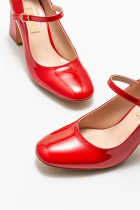 کفش پاشنه‌بلند کلاسیک زنانه اله elle