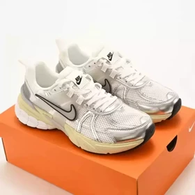 کتانی نایک وی تو کی ران سفید BMS مستر کوالیتی Nike V2K Run