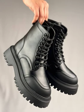 نیم بوت چرم بندی زنانه