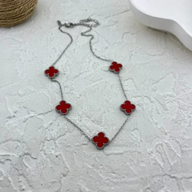 گردنبند زنانه با طرح ونکلیف، ظرافت بی‌نظیر در هر نگاه