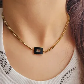 گردنبند کارتیر نگین‌دار مشکی ژوپینگ