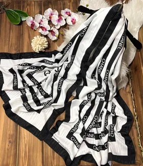 شال نخی میکس سفید مشکی منگوله‌دار