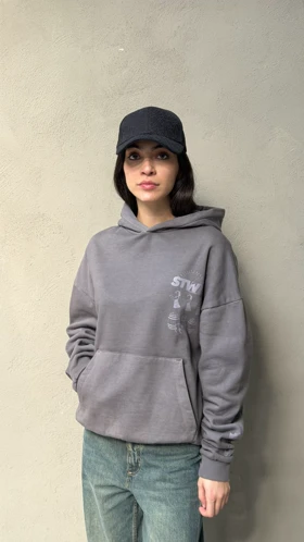 هودی اورجینال پول اند بیر بار/Original Pull & Bear Hoodie