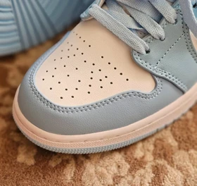 کتانی مردانه جردن وان سفید آبی