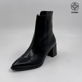 نیم‌بوت پاشنه‌دار زنانه