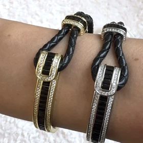 بنگل لوکس چرمی نگین‌دار بولگاری