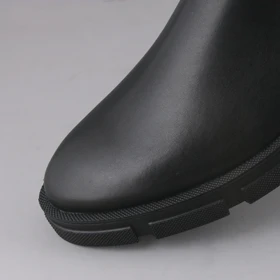 نیم بوت زنانه چرم یلسان مدل تایسز کد 635-GN