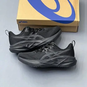 کفش اسیکس نووا بلاست 5 مشکی Asics Novablast 5 Black