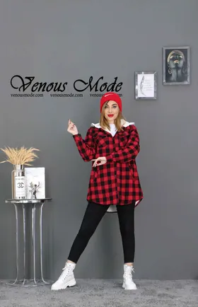پالتو چهارخونه داخل ببعی