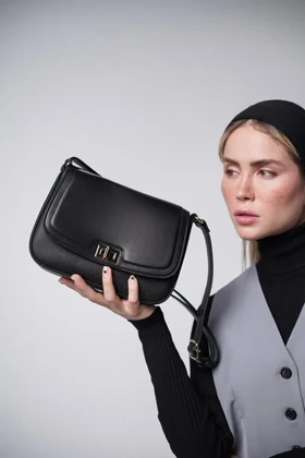 کیف دوشی زنانه دیوید جونز مدل David Jones CM7510