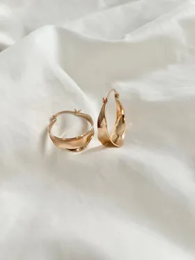 گوشواره حلقه‌ای طرح طلا