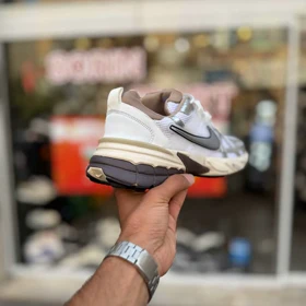 کتانی نایک V2K کرم نقره ای کد 6195