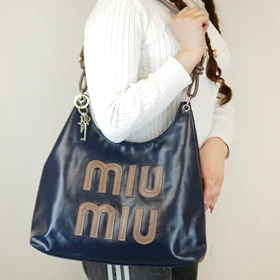 کیف زنانه دوشی MIU MIU (سرمه ای)