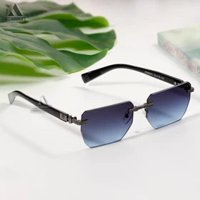 عینک آفتابی زنانه بالمین Balmain ZS98201 (طیف رنگی پنجم)