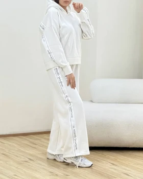 ست هودی وشلوار کویین