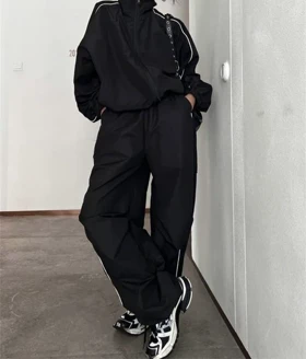 ست سویشرت و شلوار نواردار اسپرت