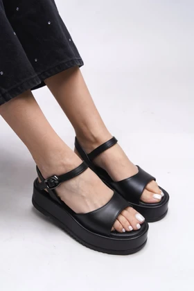 صندل زنانه riccon