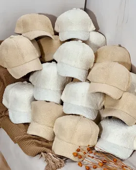 کلاه کپ تدی در چهار رنگ
