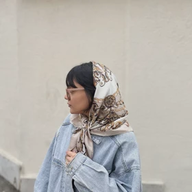 روسری فرانسوی تک
