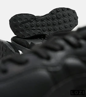 کفش کتانی مردانه مشکی ASICS gel extreme 33