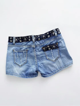 شورتک کوتاه جین نواردوزی