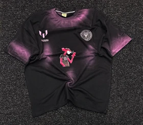 تیشرت ترکیبی اینترمیامی با پلنگ صورتی رنگ مشکی بنفش استایل خاص مدرن